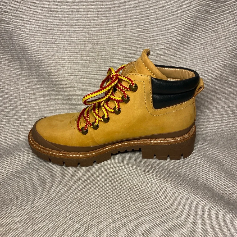 Marc Fisher LTD Cairy Hiking Boot Women's Size 7